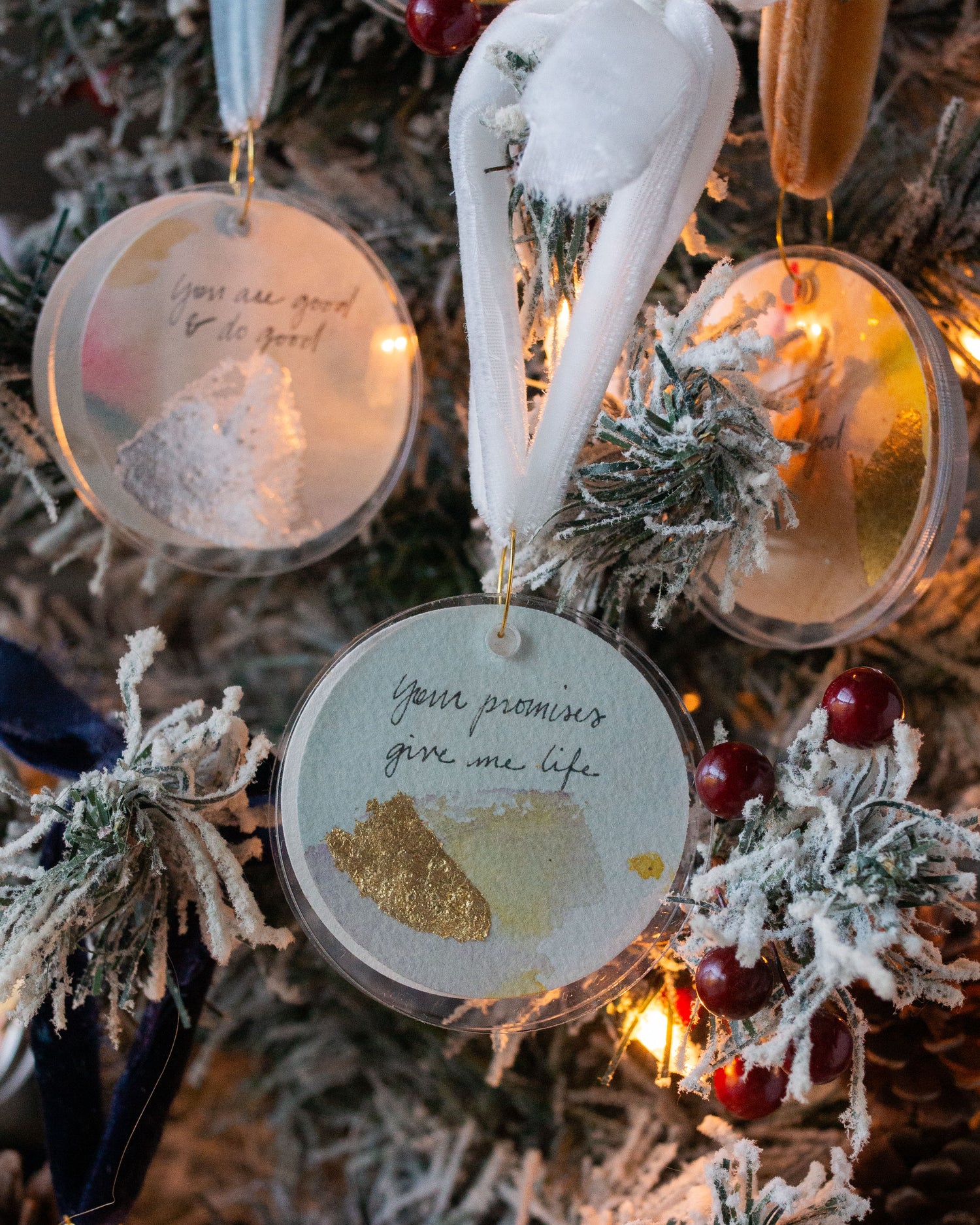 Your Promises Give Me Life | White