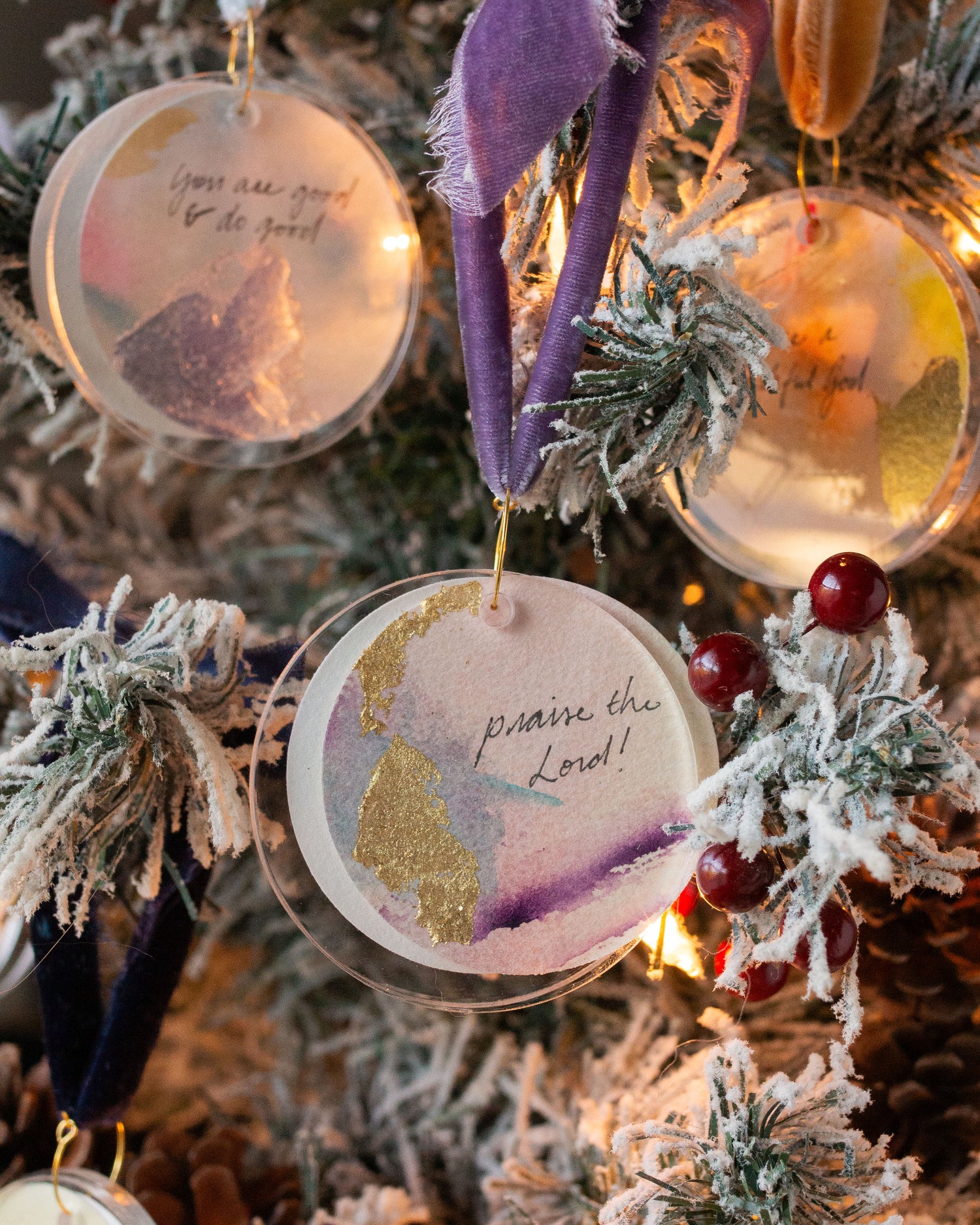 Praise the Lord | Light Purple