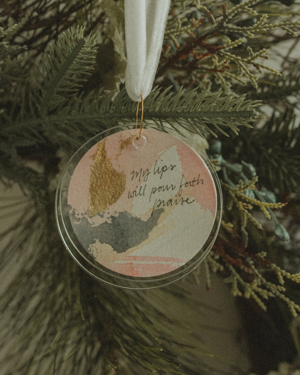 Pour Forth Praise | White